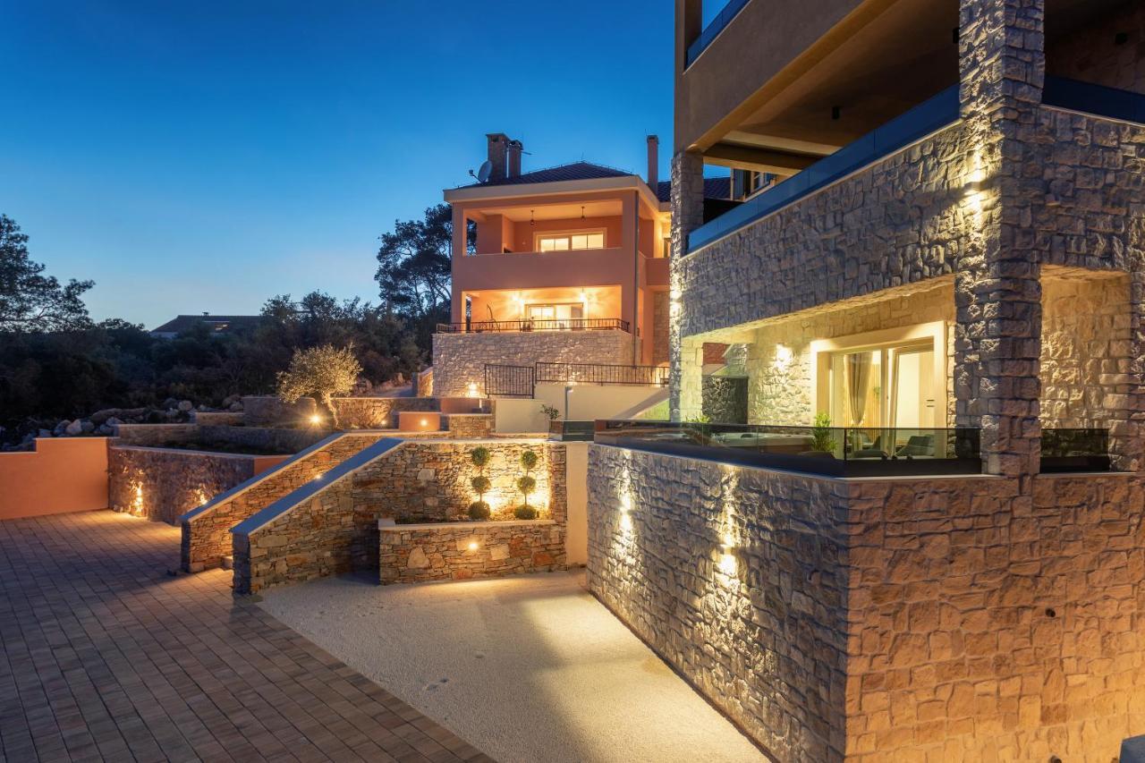 Teona Luxury Apartment With Jacuzzi And Terrace Sea View Sali Exterior foto